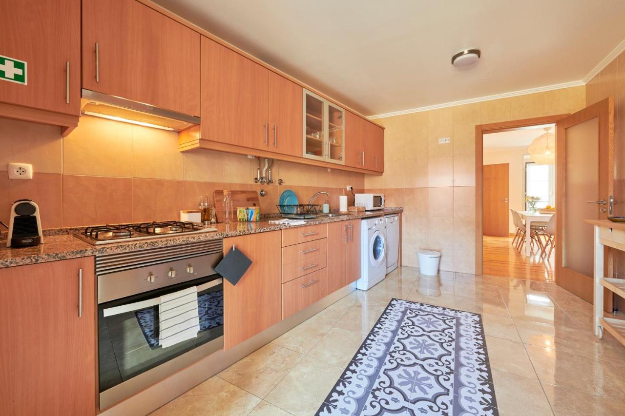 Renovated And Spacious Duplex Apartment With Patio, By Timecooler Lisbona Esterno foto